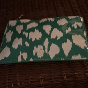 Kate spade small cosmetic bag patent new